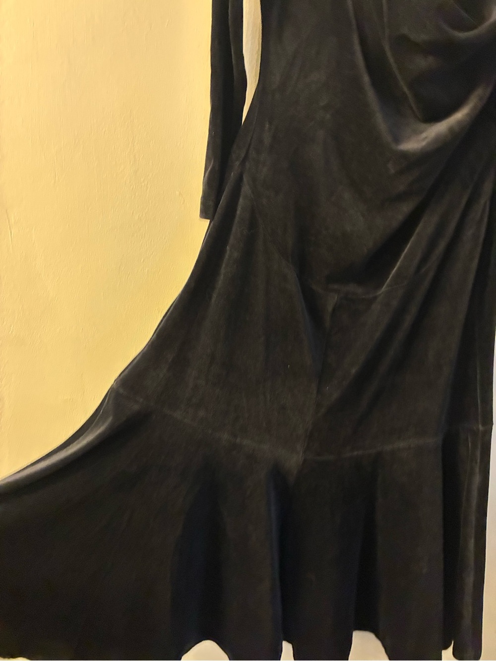 Vintage 1980’s Original Rare Betsey Johnson Punk Label Velvet Maxi Dress Black - Picture 8 of 13